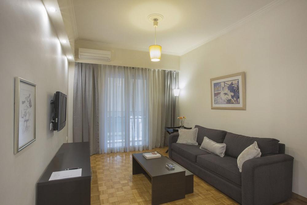 Keramikos Cozy Apartment By Yha Athens Luaran gambar